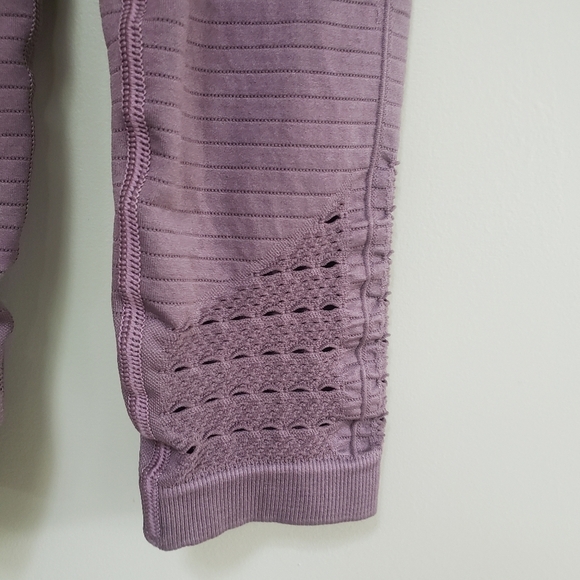 Gymshark ENERGY+ SEAMLESS LEGGINGS in Rose Taupe Size XS - Picture 10 of 12